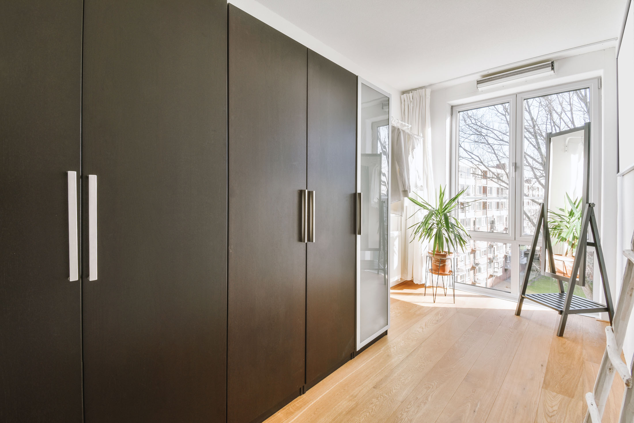 Walk In Wardrobes Home 34 Fitted Wardrobes